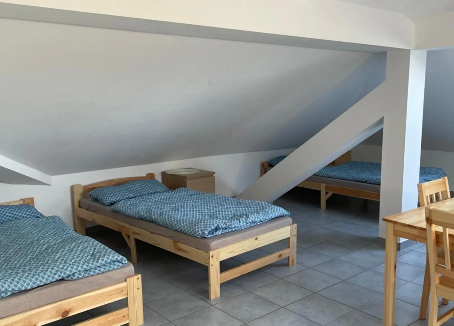 Motel Kavkaz Restaurant & Hotel Lohmar